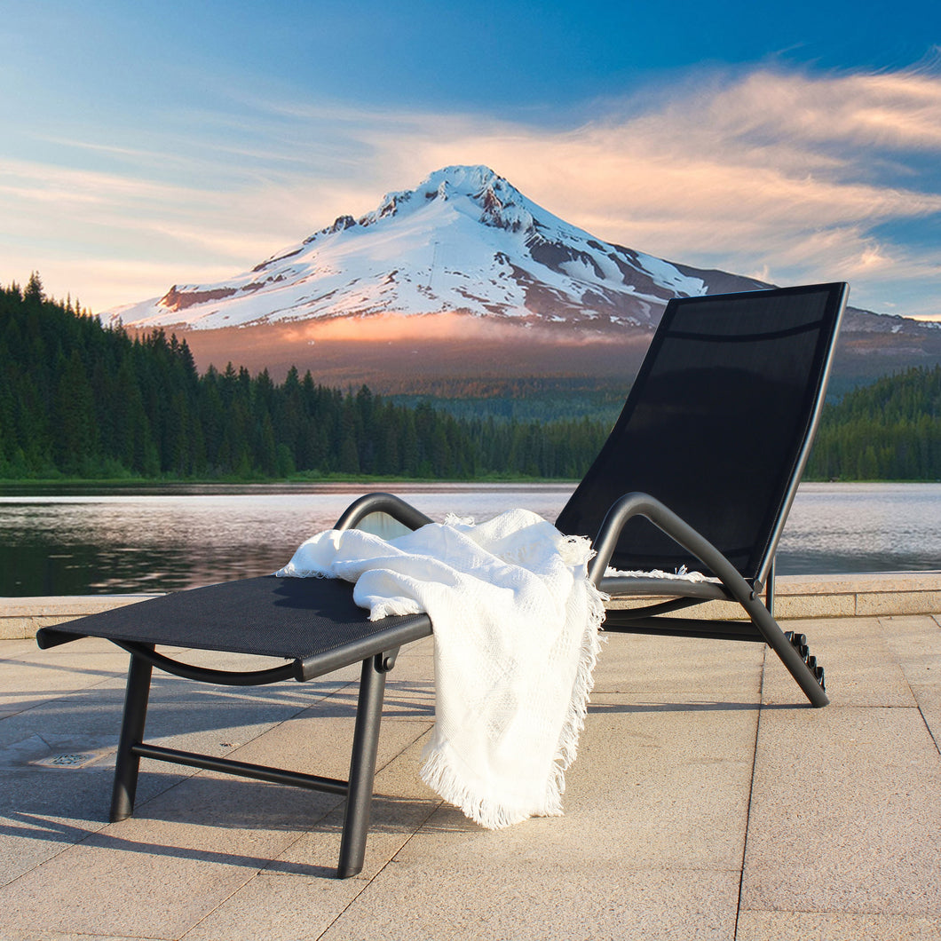 outdoor lounge chair black